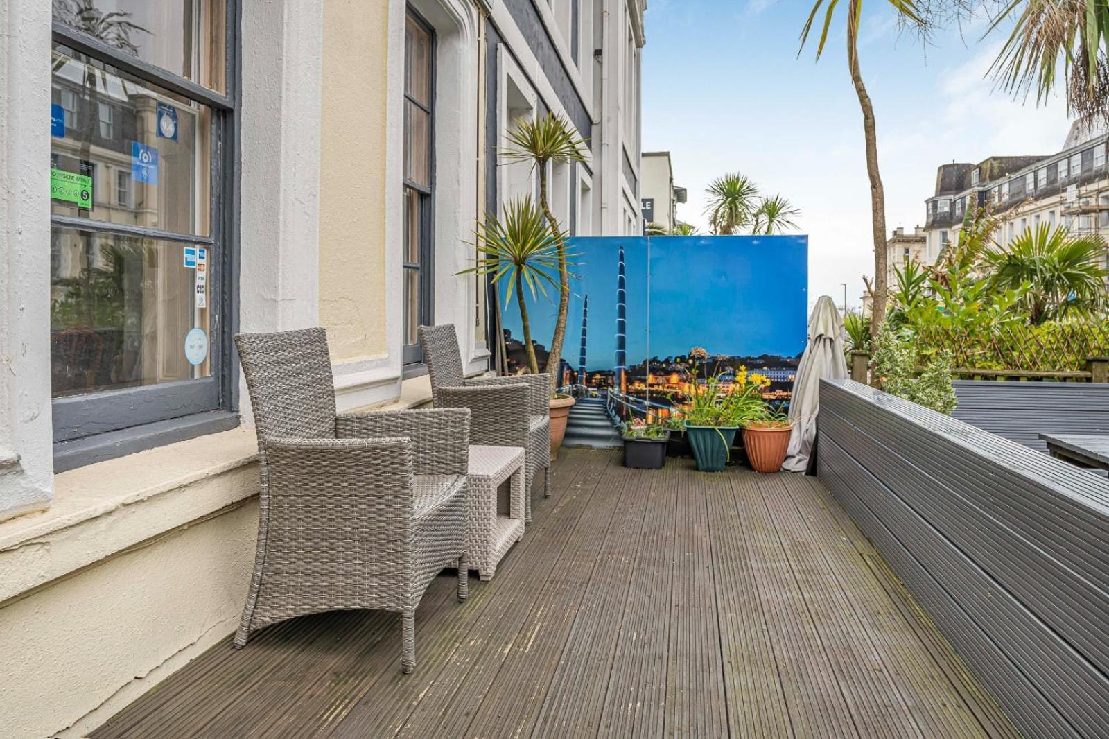 Summerlands Guest house Torquay